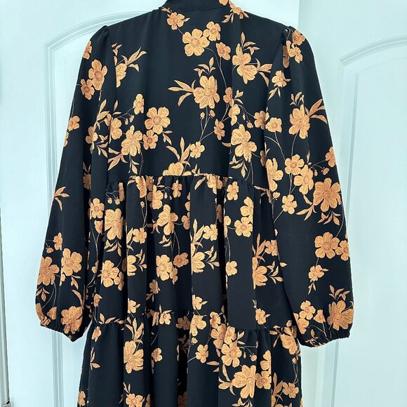 Sanctuary Dress - Picture 3 of 3